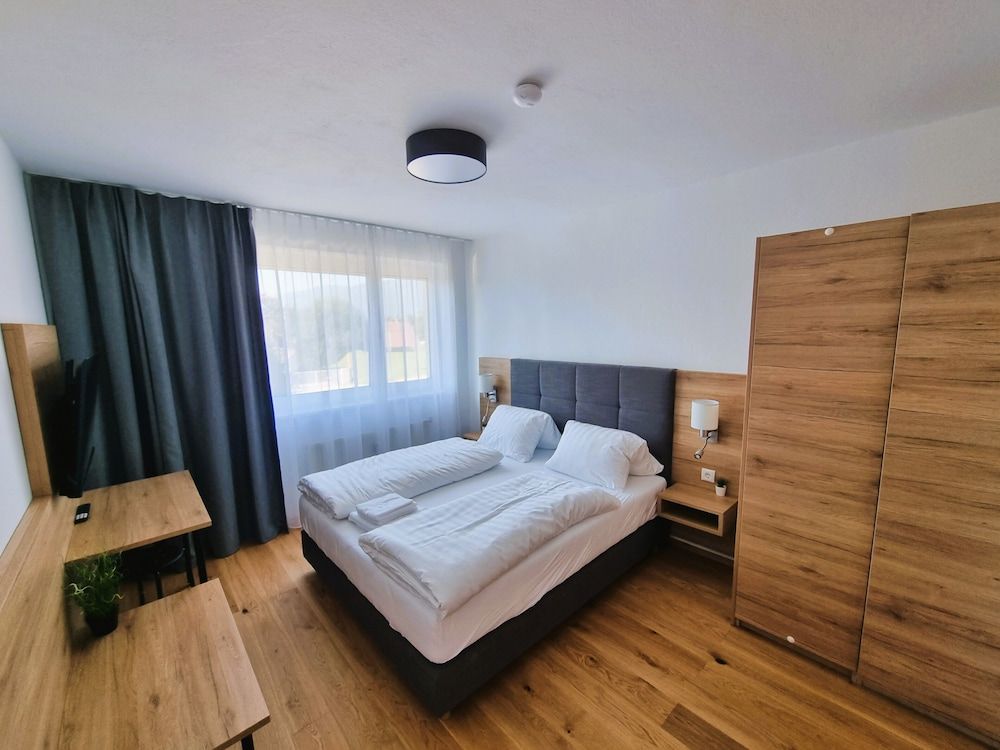Mountains & Lakes - Chaletdorf & Appartements 2