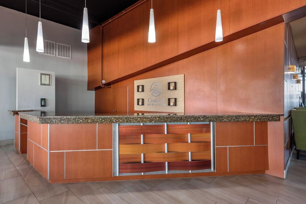Coastal Hotel & Suites Virginia Beach - Oceanfront 2