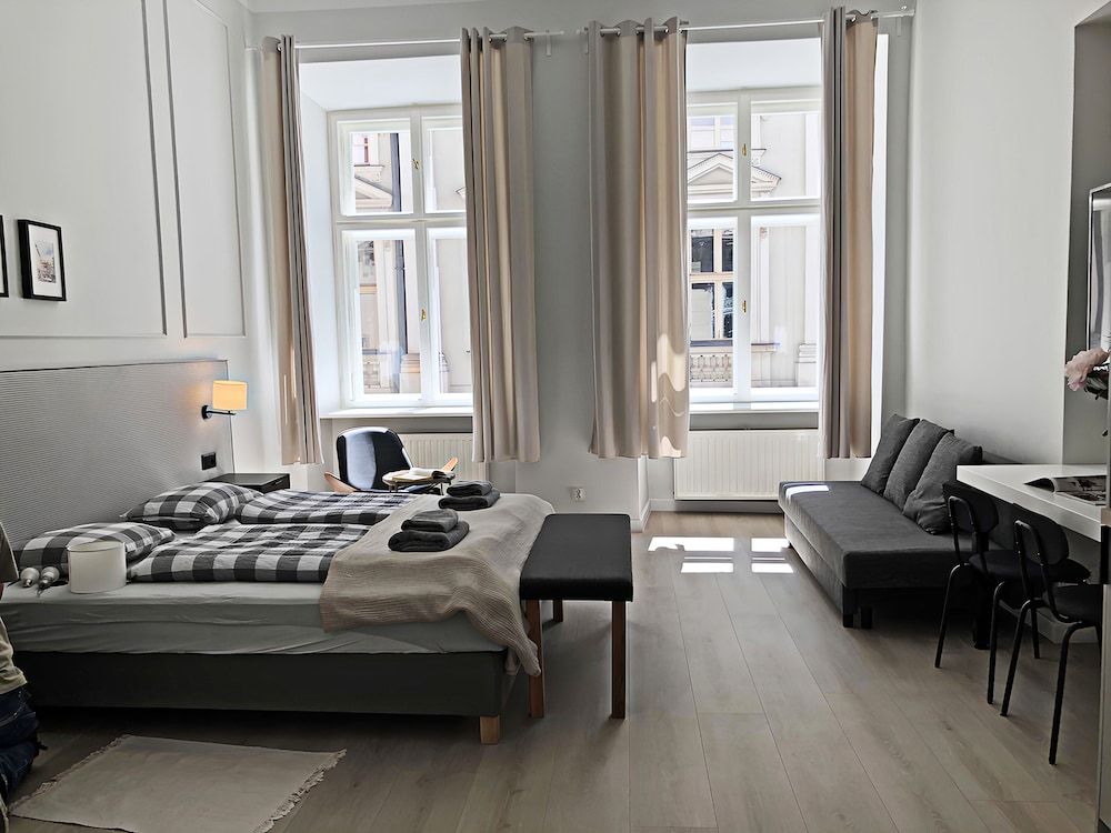 Anny 5 Apartamenty 1