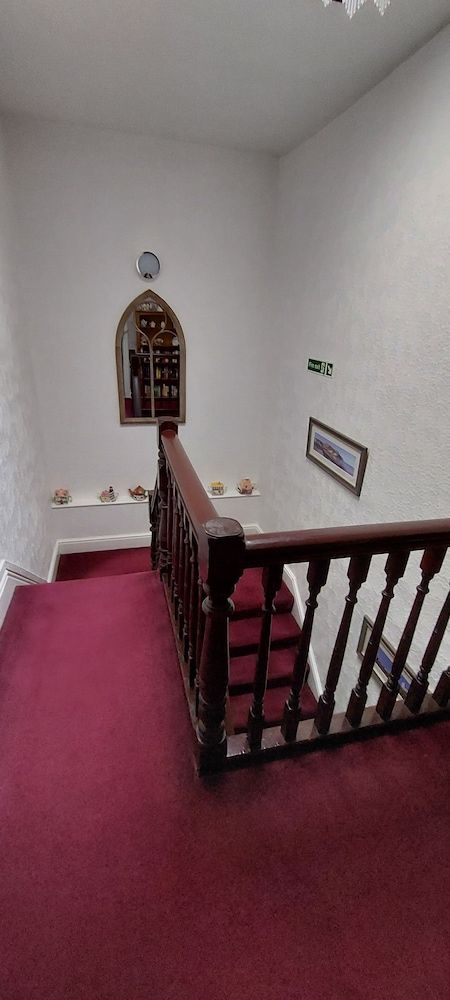 Glenavon Guest House 1