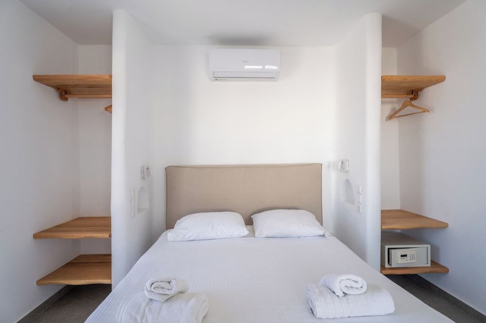 SEA SIDE APARTMENTS IN ORNOS BEACH 2