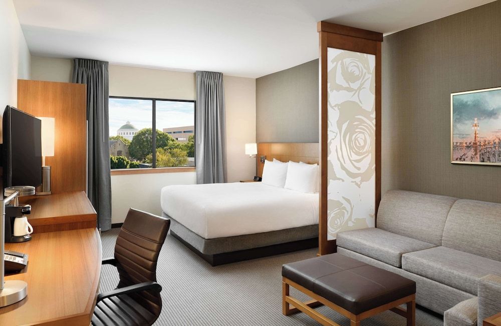Hyatt Place Pasadena 1