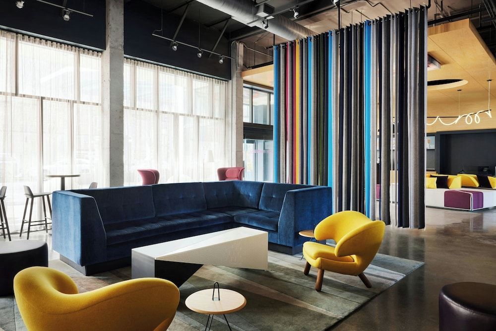 Aloft by Marriott Atlanta Downtown 2