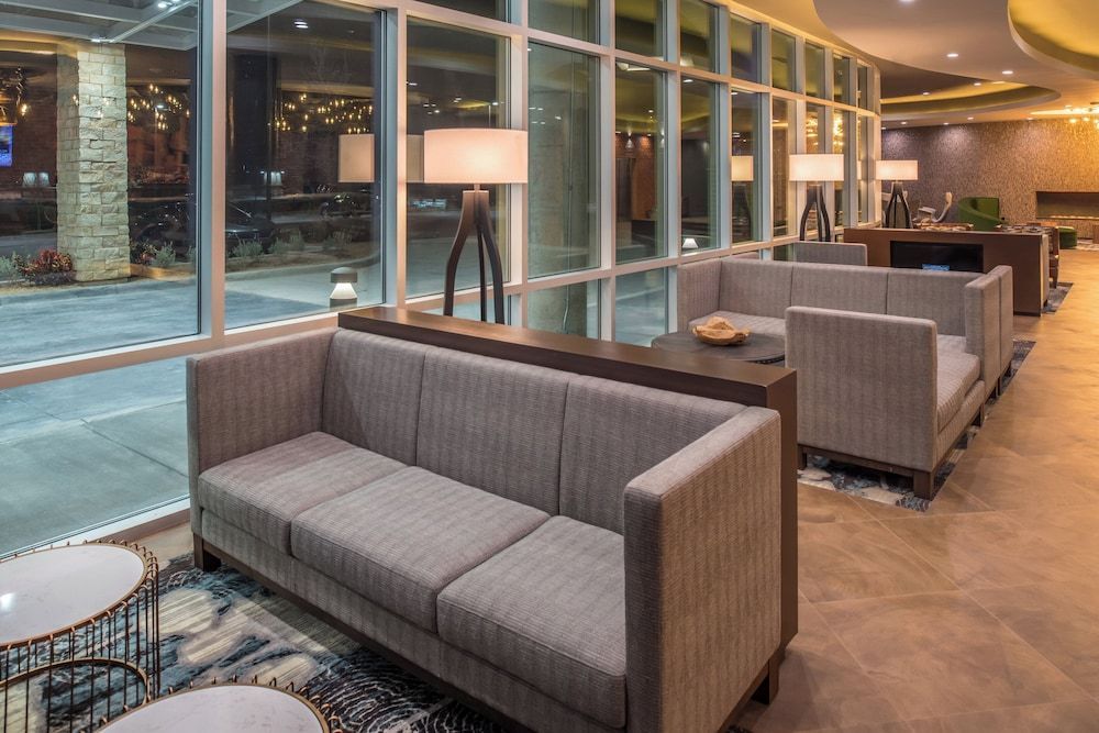 Hotel Indigo FRISCO by IHG 2