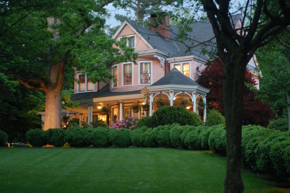Beaufort House Inn 1