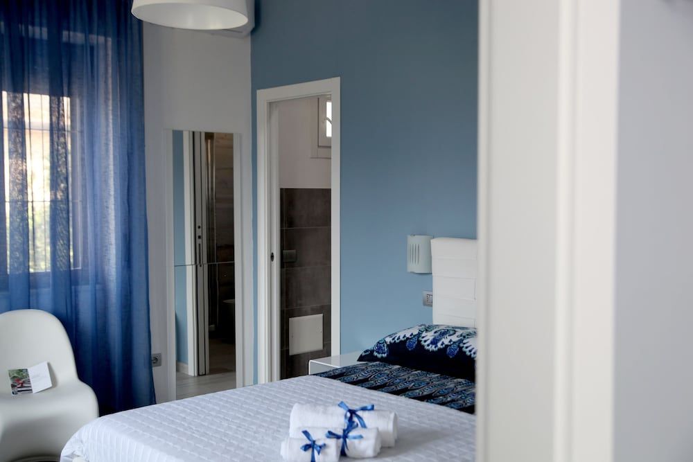 SOHO B&B 2