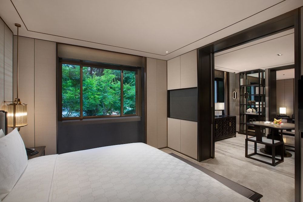 HUALUXE Xi'an Tanghua by IHG 2