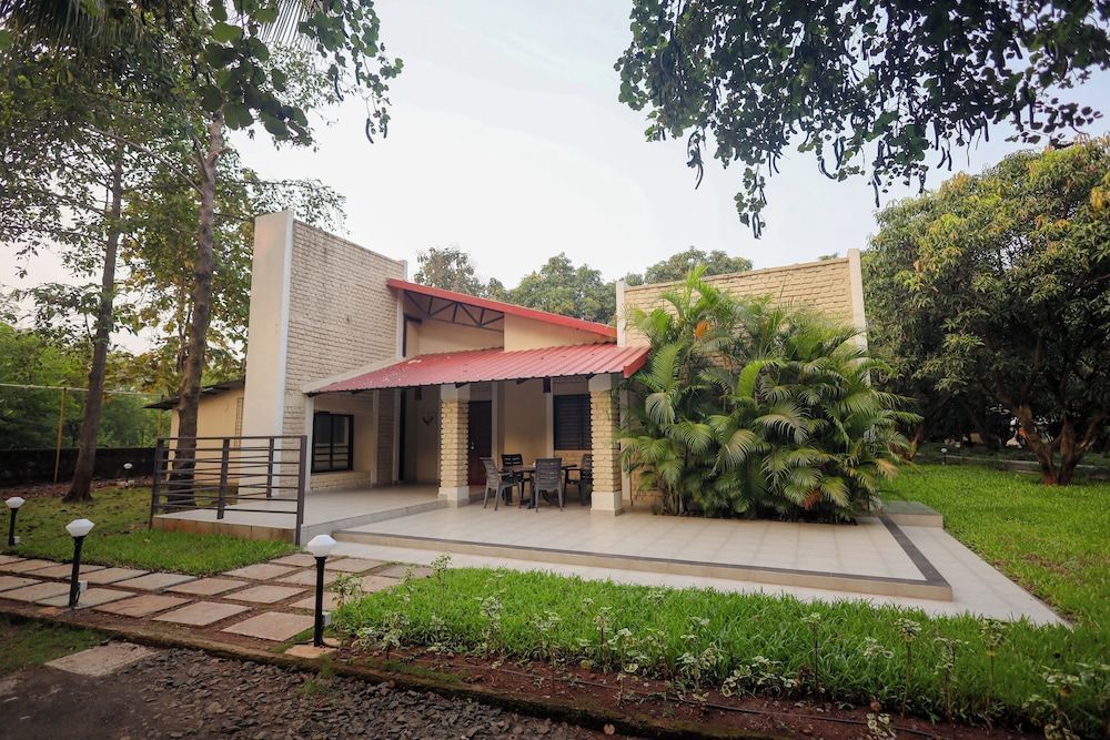 Tiki Farms - Polynesian Boutique Resort- Karjat 1
