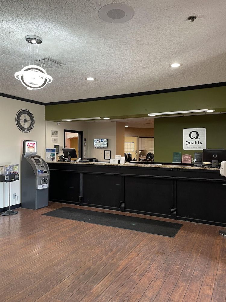 Quality Inn Frontier at US Hwy 30 1