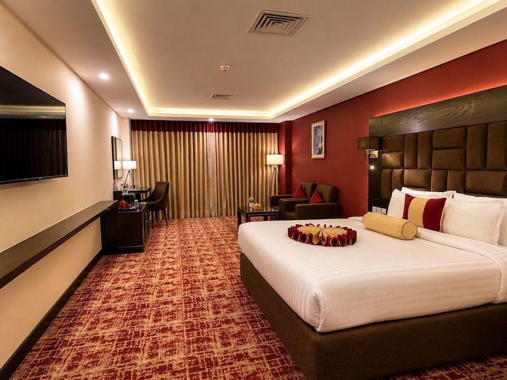 Ramada by Wyndham Murree Lower Topa Resort 1