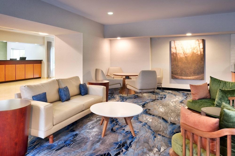 Fairfield Inn & Suites Seattle Bellevue/Redmond 2