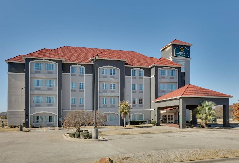 La Quinta by Wyndham Lindale 1