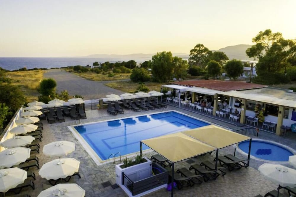 Amphitriti Hotel 1