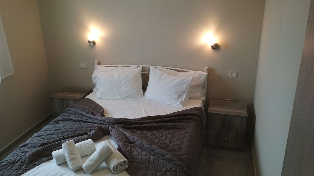 Casa De Rosa Apartments & Studios 2