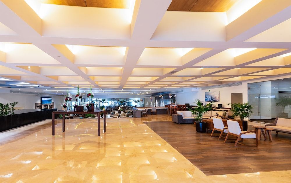 InterContinental Hotels PRESIDENTE CANCUN RESORT by IHG 2