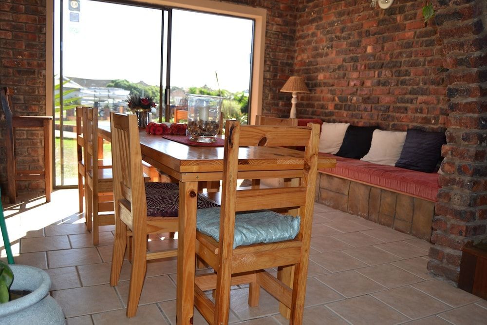 Dolphin View Guesthouse 2