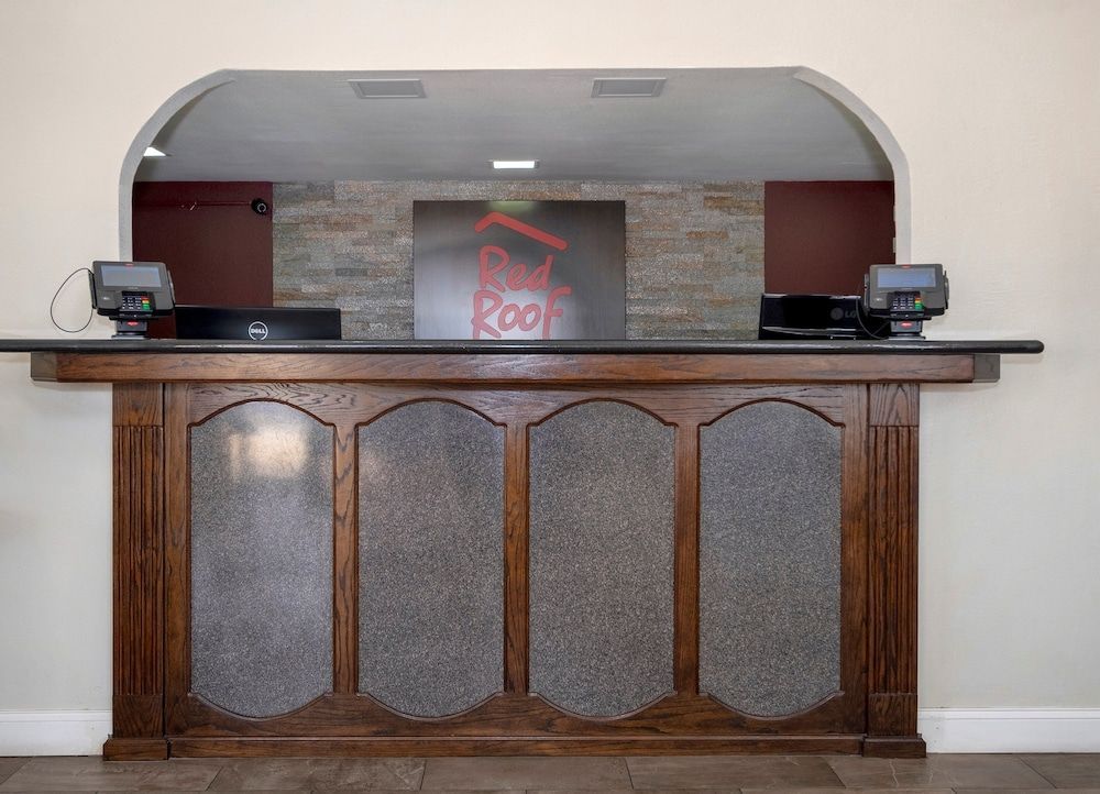 Red Roof Inn & Suites Oxford 2