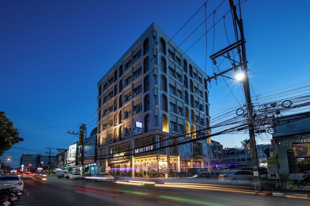 Montree Phuket Hotel 1