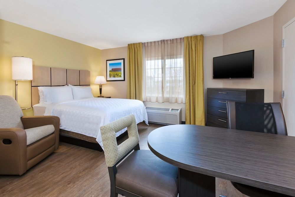 Candlewood Suites ROCKY MOUNT by IHG 2
