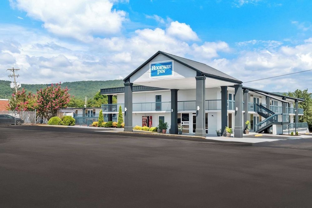 Rodeway Inn Dalton South 1