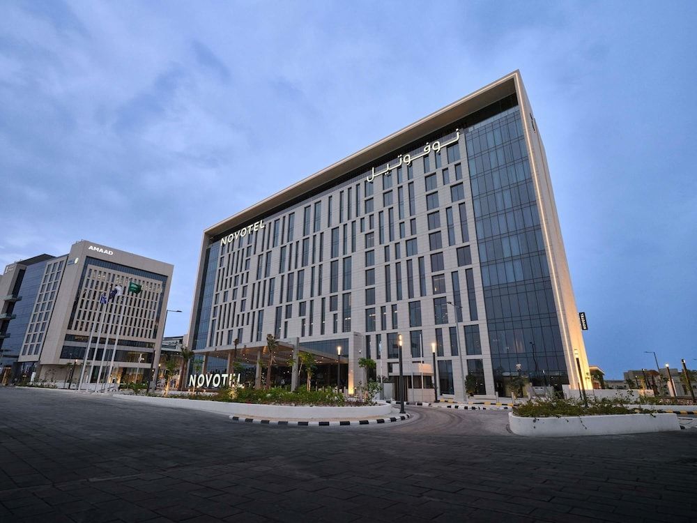 Novotel Dhahran Hotel & Residences 1