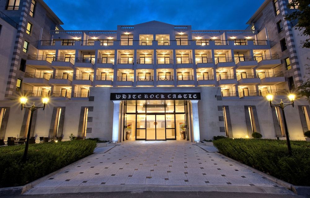 White Rock Castle Hotel & Wellness Club 1