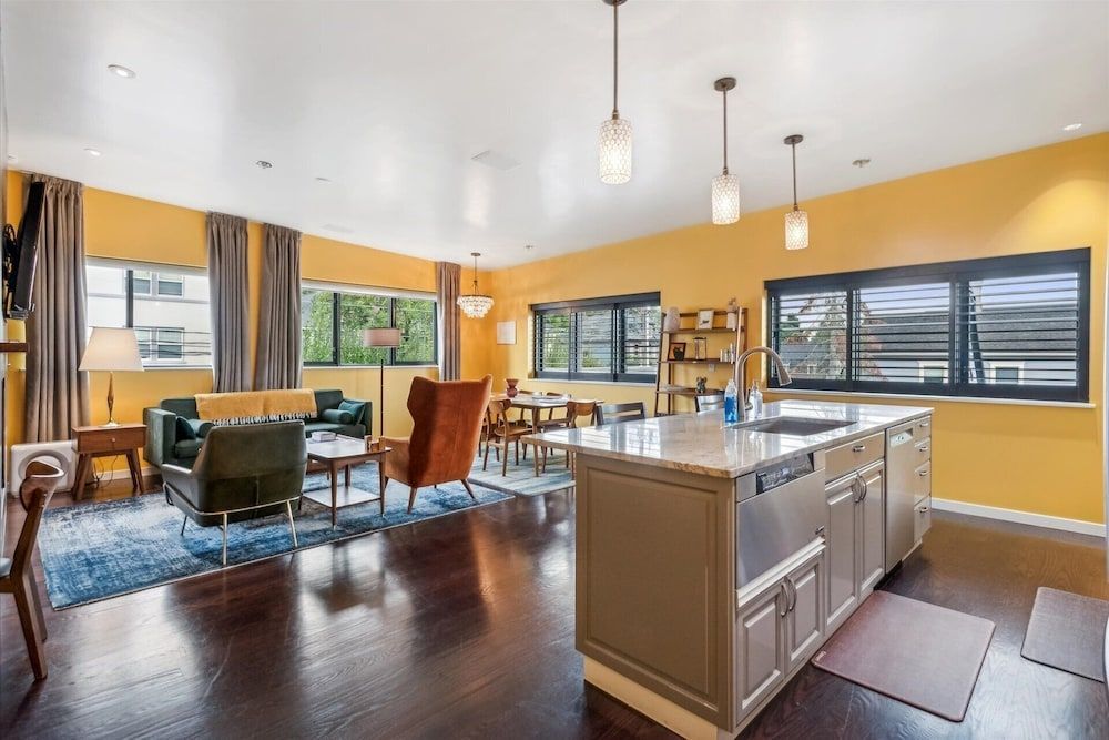Violet Suites PDX 1
