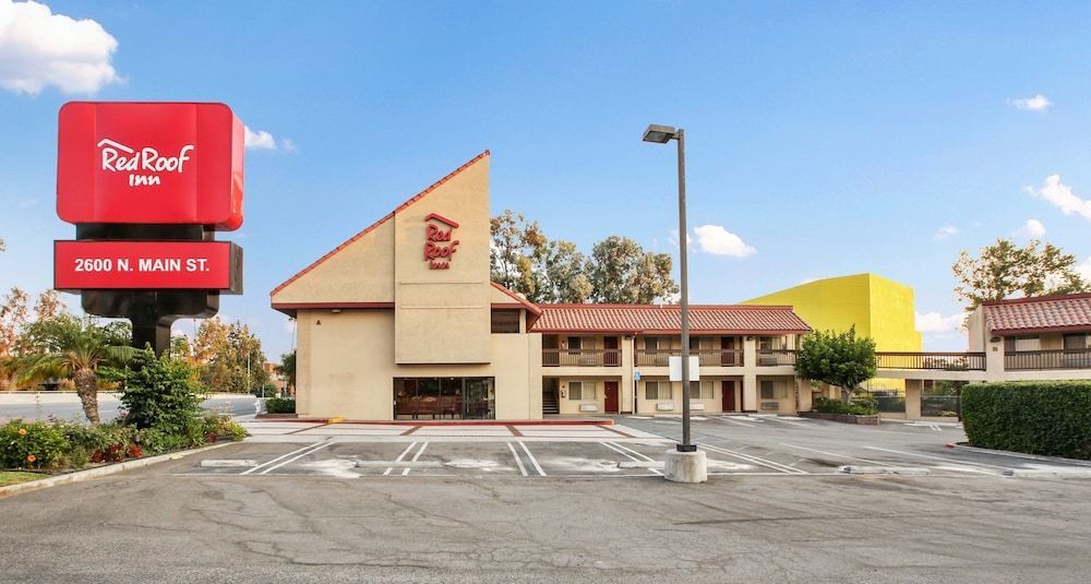 Red Roof Inn Santa Ana 1