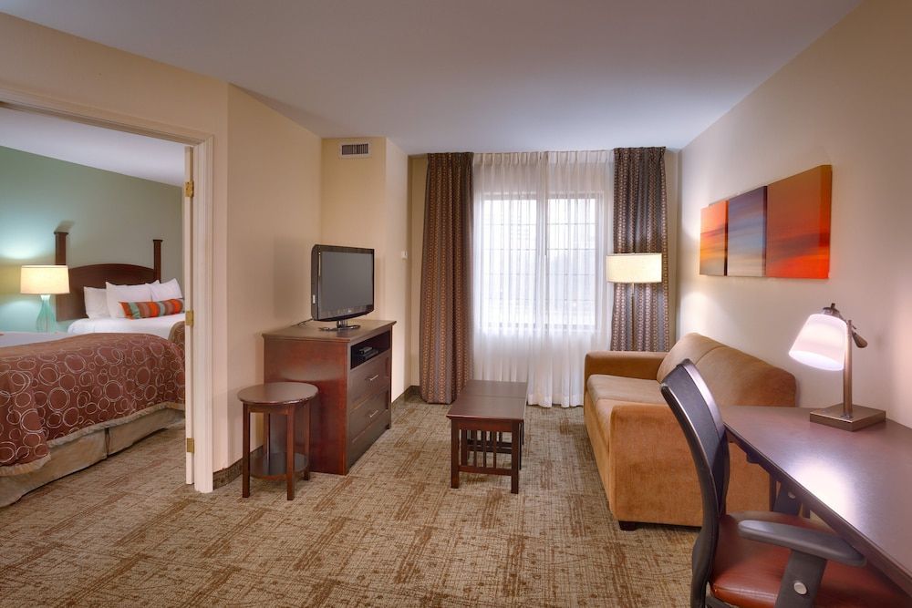 Staybridge Suites PEORIA-DOWNTOWN by IHG 2