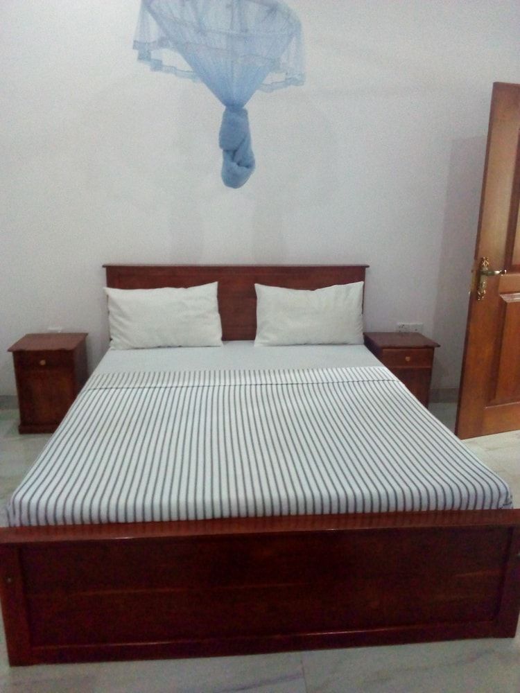 Daisy villa 2