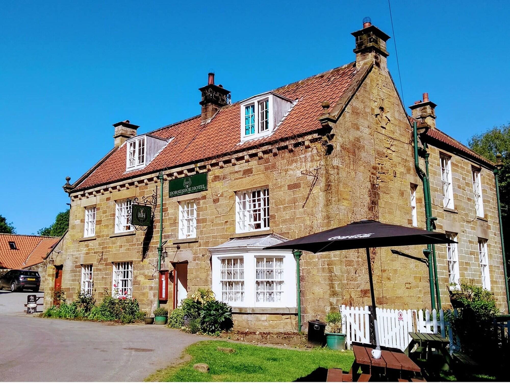 Horseshoe Hotel 2