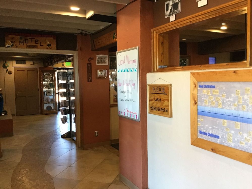 Hopi Cultural Center 2