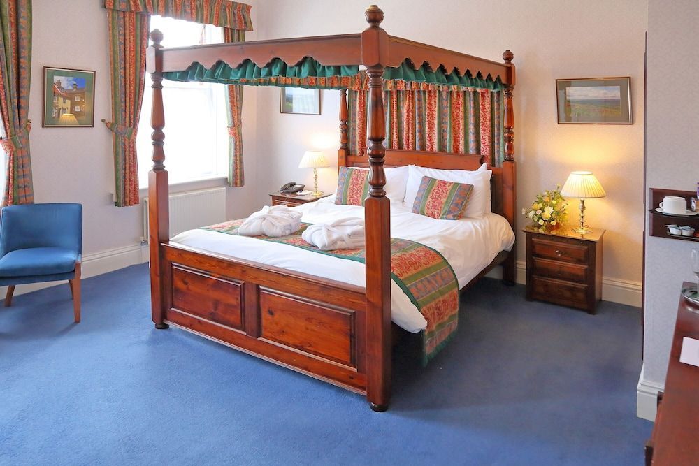 Saxonville Hotel 1