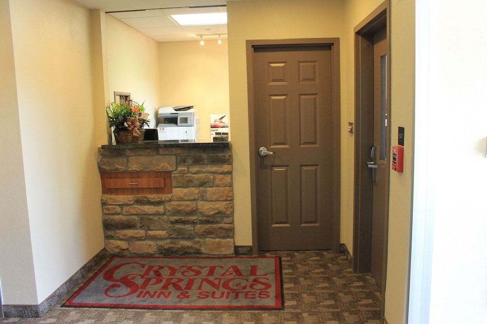 Crystal Springs Inn and Suites 2