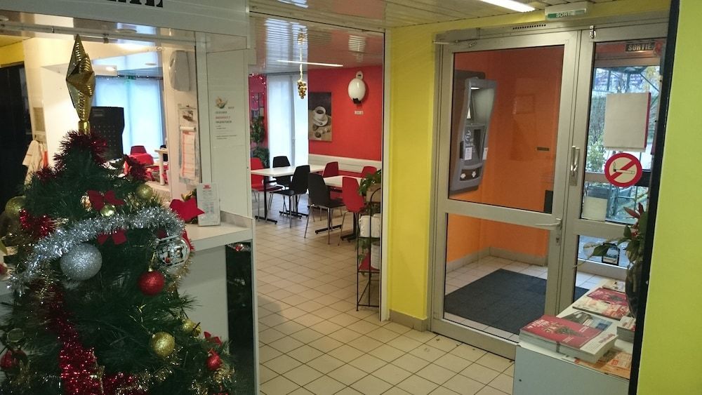 Hotel du Triangle 2