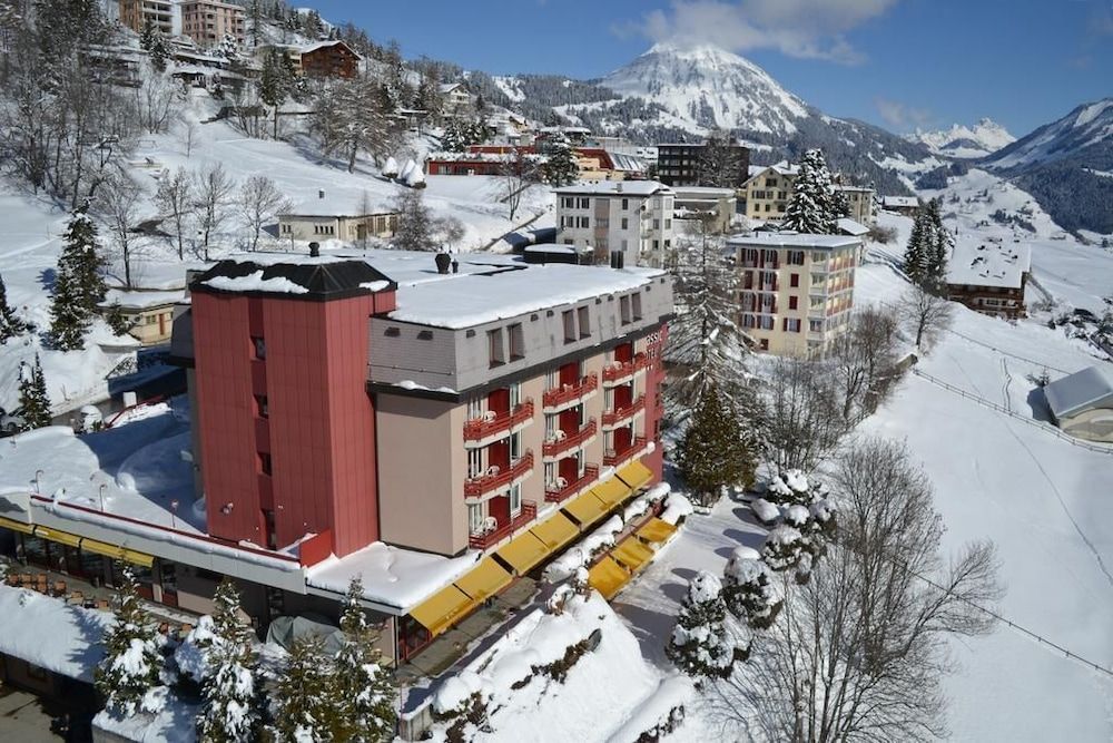 Alpine Classic Hotel 1