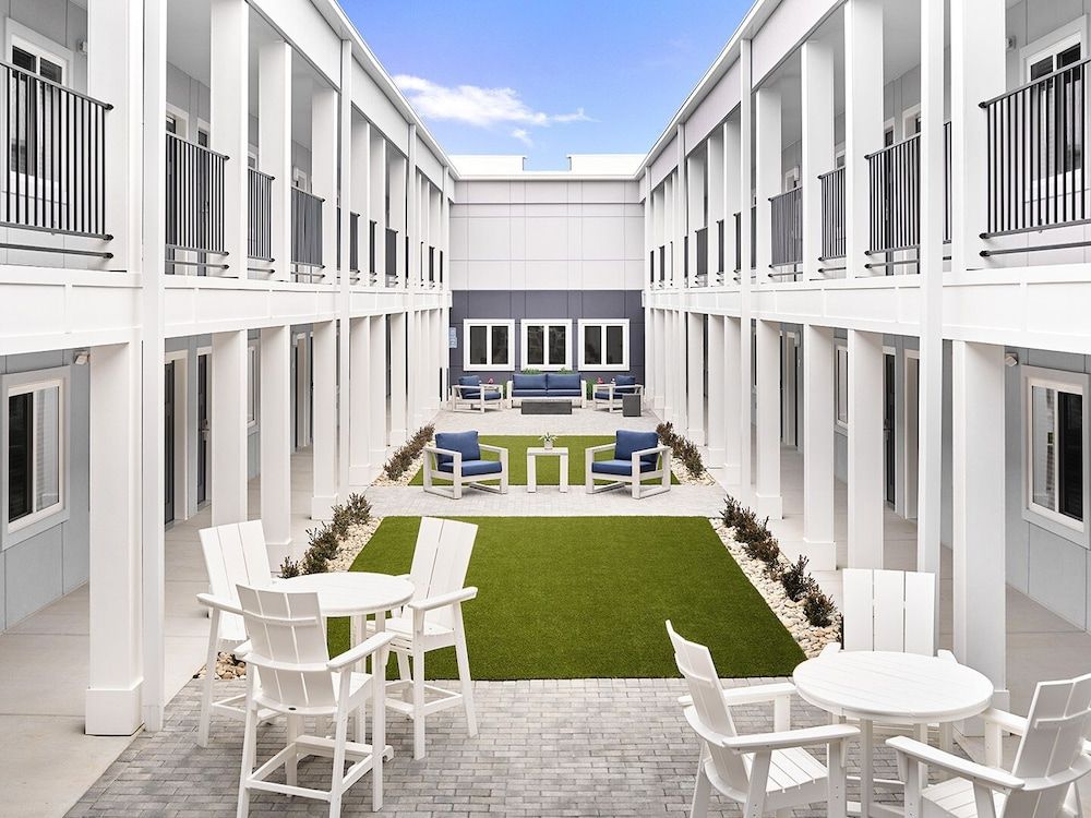 stayAPT Suites Atlanta-Newnan 1