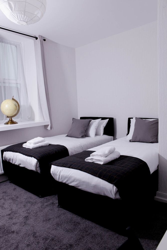 Maritime Apartments 2