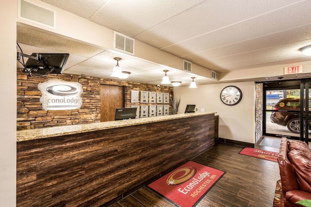 Econo Lodge Mayo Clinic Area 2