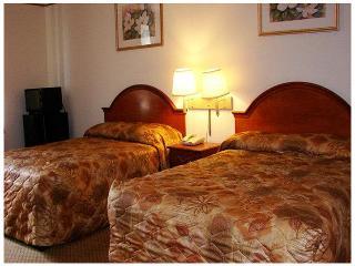 Red Carpet Inn Brooklyn 1