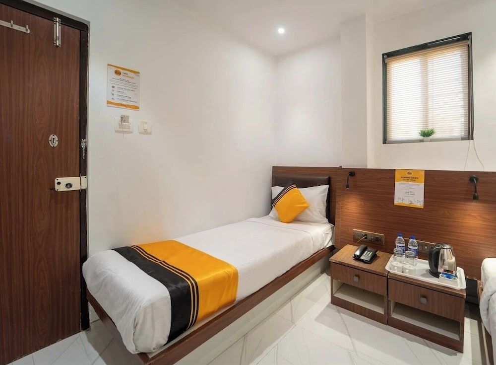Hotel Baverly By Glitz Hotels 1