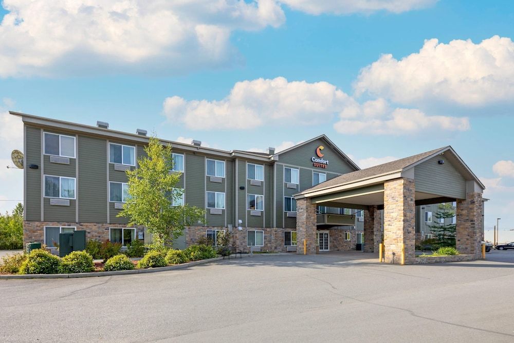 Comfort Suites Anchorage International Airport 1