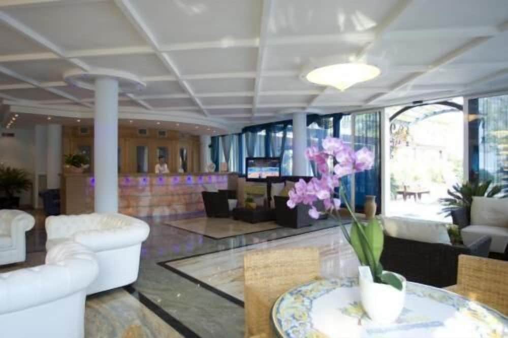 Hotel Alexander 2
