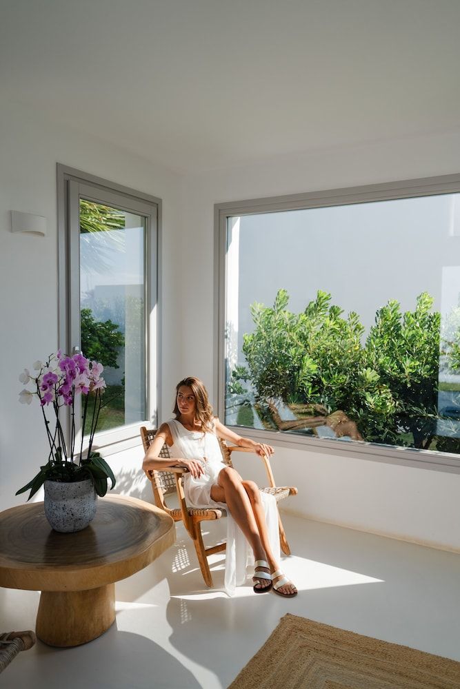 White Dunes Luxury Boutique Hotel 2