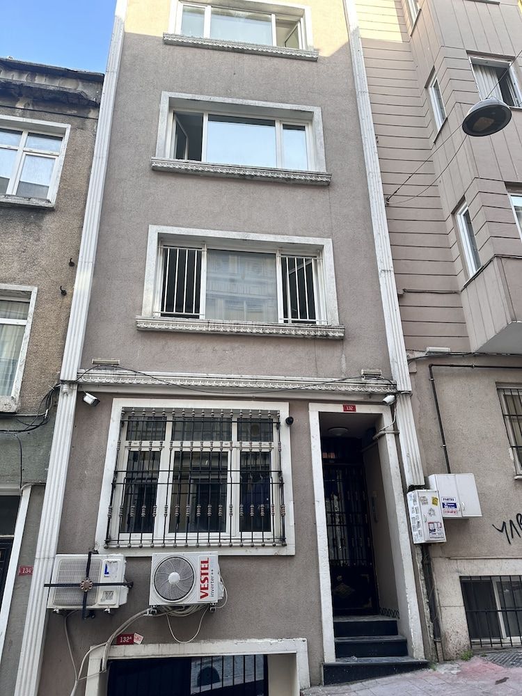 Taksim cozy apartments 1
