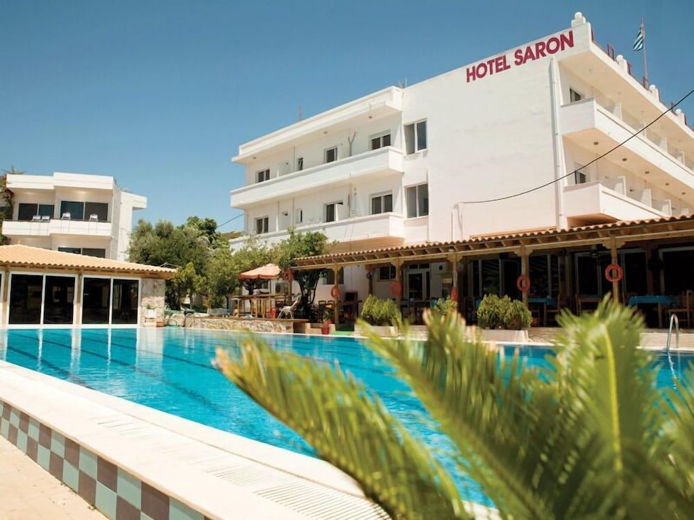 Saron Hotel 1