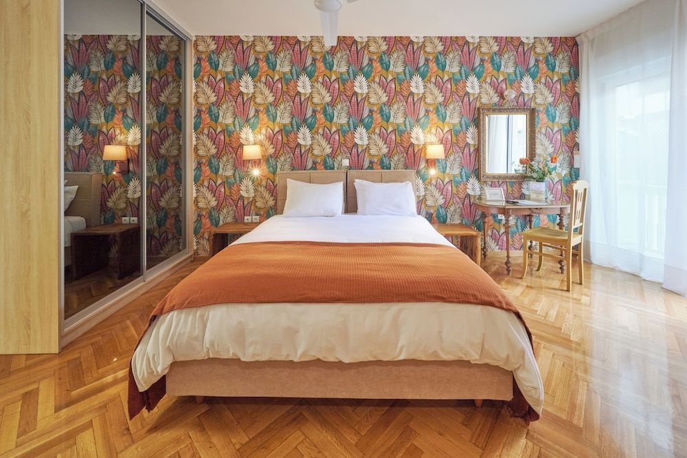 Rastoni Athens Suites near Acropolis 2