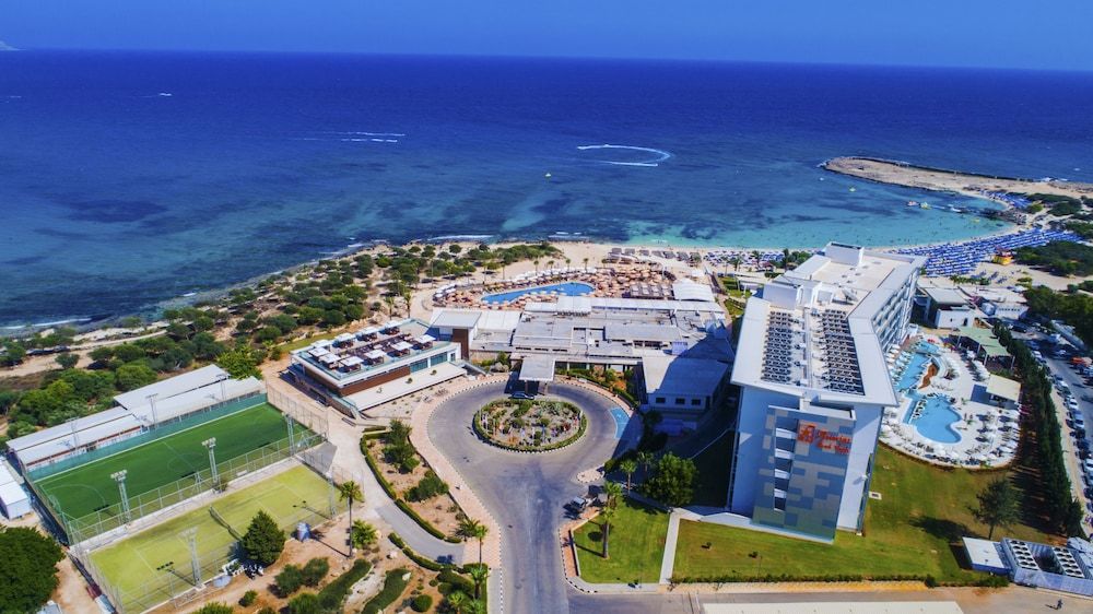 Asterias Beach Hotel 1
