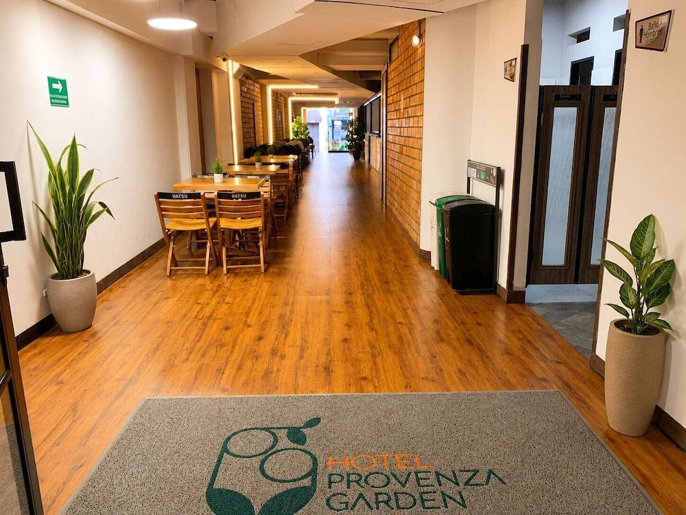 Hotel Provenza Garden 2