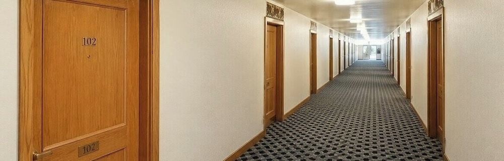 Valued Stay Mayflower 1